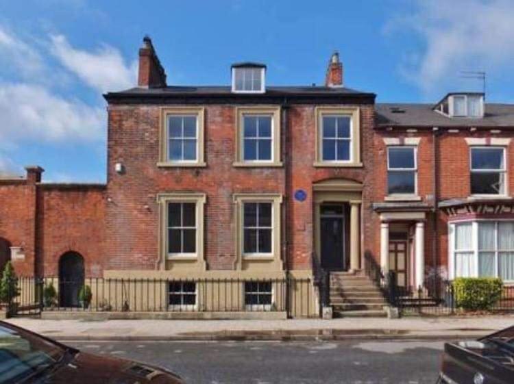 ホテル 114 Coltman Street Hull キングストン・アポン・ハル エクステリア 写真
